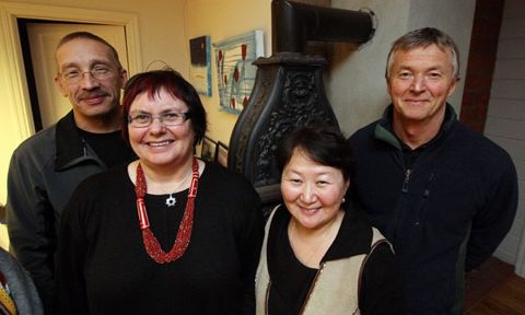 Nikolaj, Elin, Svetlana og Tor, nett