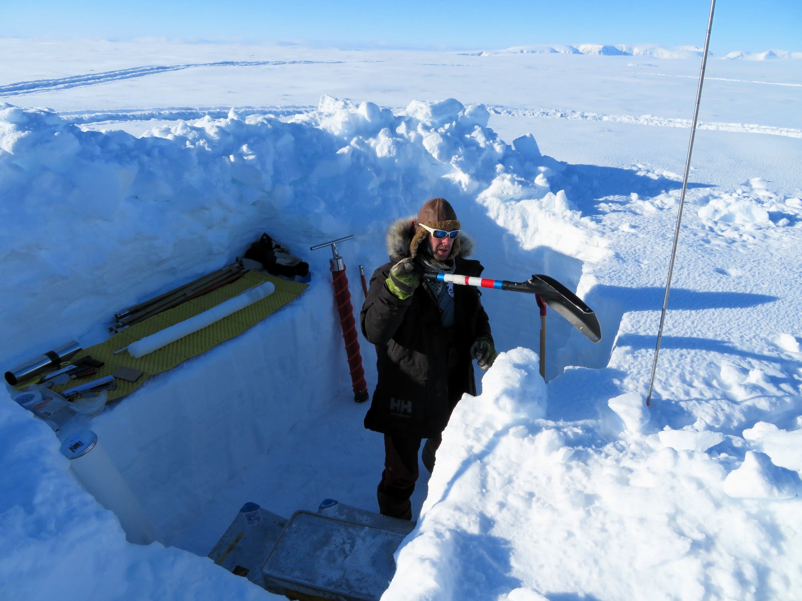 Alun Hubbard's travel to Svalbard gathering ice core samples